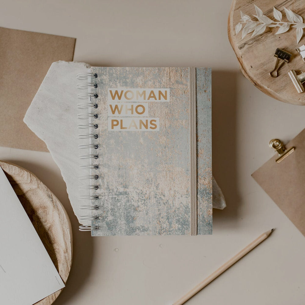 Planner journalier de femme super organisée : Anti-procrastination: Agenda  perpétuel non daté | 100 pages en couleurs avec planning quotidien, to do