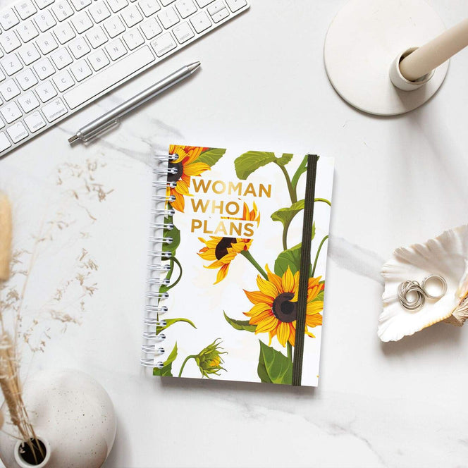 Woman Who Plans - Tournesol