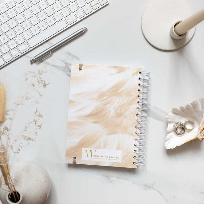 Woman Who Plans - Plumes